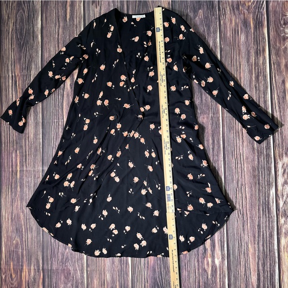 Flynn Skye Black Kimono in Poppy Fields Print Medium - Picture 14 of 15